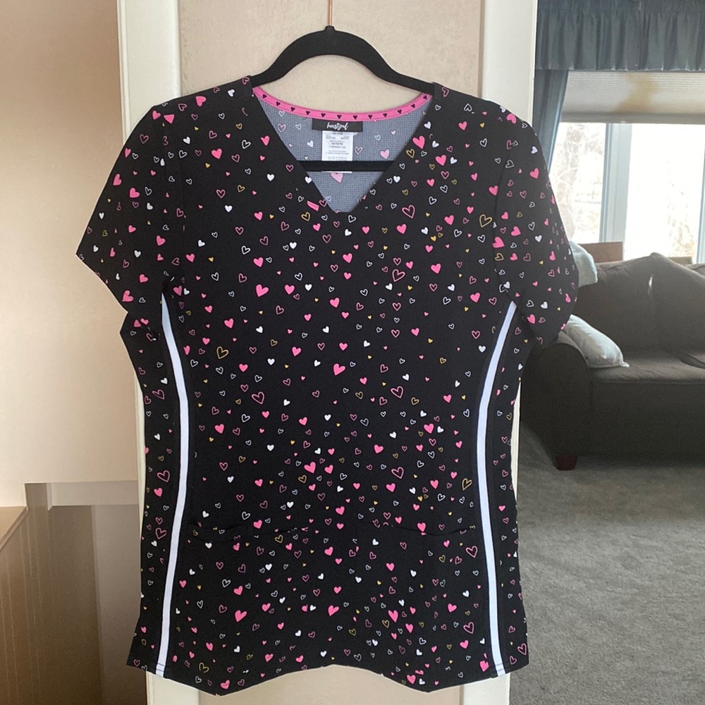 Heartsoul- size medium scrub top